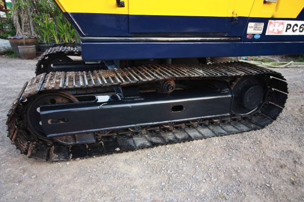 รถเเบคโฮ KOMATSU PC60-2 สภาพพร้อมใช้งาน นำเข้าจากญี่ปุ่น มี VDO ทดลองขับให้ดู ติดต่อ 086-775-7900, 086-324-1992