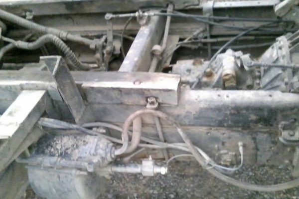 ISUZU 6BD1 มีเพาเวอร์ เกียร์กลาง มีสโลว์ เฟืองท้าย FUSO