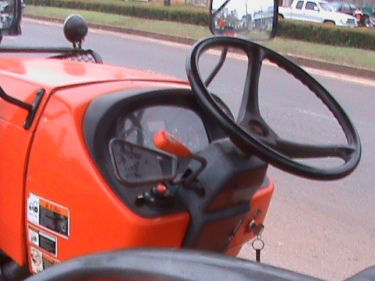 ขายรถไถ Kubota M9540 (4WD) 95แรงม้า ผานหน้า ผานหลัง เครื่องแน่น สภาพเยี่ยม