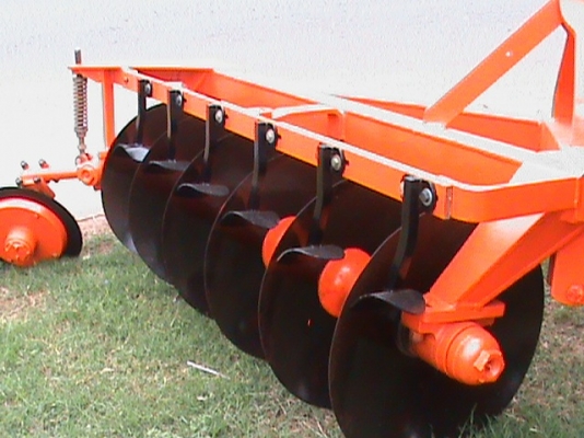 ขายรถไถ Kubota M9540 (4WD) 95แรงม้า ผานหน้า ผานหลัง เครื่องแน่น สภาพเยี่ยม