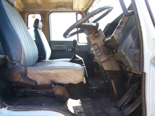 **ISUZU 230 ปี48 สภาพนางฟ้า ยางดีมาก พร้อมใช้งาน*****