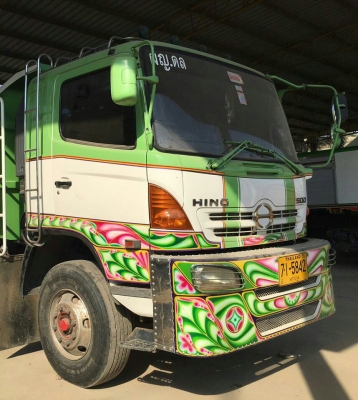 สิบล้อ ฮีโน่ 320ปี48 ดั้มมีเนียม(มีระบบลากจูงครบ)สถาพดีสวยเดิมพร้อมใช้งาน ทะเบียนพร้อมโอน