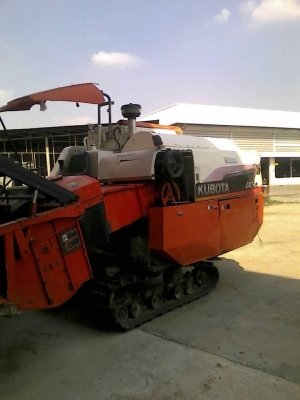 ขายรถเกี่ยวข้าว KUBOTA DC60 ปี54 ใช้งานน้อย ช่วงล่างดี สภาพพร้อมใช้งาน สนใจโทร 090-8588220คุณนะ 093-3258446คุณบิว หรือเข้าดูสินค้าอื่นๆได้ที่ www.truck.in.th/498 หรือเพจFacebook ณรงค์ ซื้อขายรถมือสอง (เว็บไซต์ส่วนตัว) หรือFacebook คุณนะ รถบรรทุก