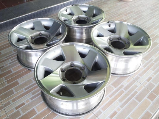 แม็กเดิม mitsubishi g wagon ขอบ 16