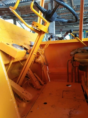 ขายรถตักล้อยาง PAYLOADER JH30 สภาพพร้อมใช้งาน สนใจโทร 090-8588220คุณนะ 093-3258446คุณบิว หรือเข้าดูสินค้าอื่นๆได้ที่ www.truck.in.th/498 หรือเพจFacebook ณรงค์ ซื้อขายรถมือสอง (เว็บไซต์ส่วนตัว) หรือFacebook คุณนะ รถบรรทุก