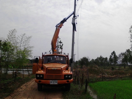 ขายรถหัวยาวติดเครน3ตันเครื่อง140แรงช่วงล่างใหญ่ สภาพพร้อมใช้งาน คัชซีดีไม่ผุ เครื่องดี หัวเก๋งดี ทะเบียนไม่ขาด เอกสารพร้อม สนใจ099-2489947