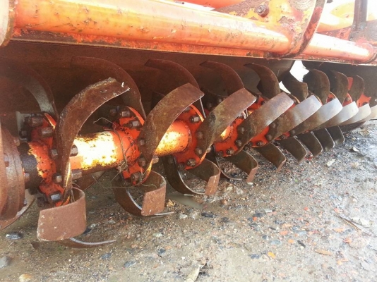 โรตารี่ตราช้าง RX182F-S ใบเต็มๆ พร้อมยอยปั่น