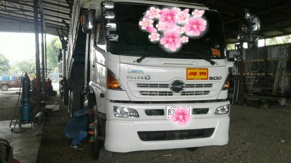 ขายรถบรรทุก 22 พ่วงแม่ลูกดัมพ์สามมิตร HINO MEGA 344 แรงม้าปี 2557 ลูกพ่วง 3 เพลา ไมล์ 100000 กม.ราคา 2850000