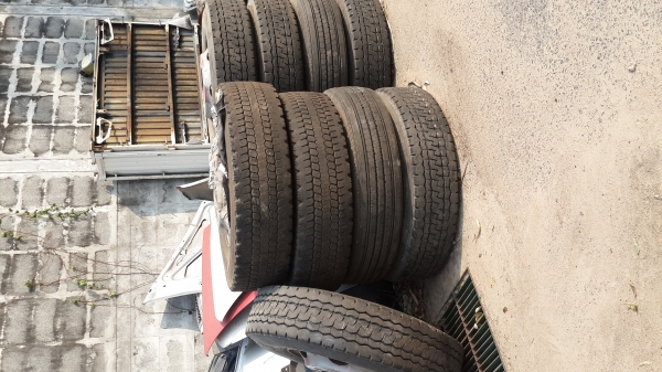 ขายยางสิบล้อคับ