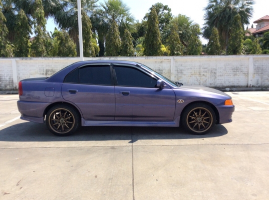 ขายรถ มิตซู แลนเซอร์ 1.6 GLXi ปี01 เครื่อง 1.6 เกียร์ออโต้ ติดแก๊สLPG ระบบหัวฉีดใช้ได้ 2ระบบ ชุดแต่ง ภายในเบาะหนังดำด้ายแดง ไฟฟ้าทั้งคัน แอร์เย็น วิทยุCD/TVพร้อม ตัวถังเดิมๆสีบางเดิมทั้งคัน แม็กCE28 ขอบ17" ดิสก์4ล้อ รถขับดี พร้อมใช้ครับ ขายรถ มิตซู แลนเซอร์ 1.6 GLXi ปี01 เครื่อง 1.6 เกียร์ออโต้ ติดแก๊สLPG ระบบหัวฉีดใช้ได้ 2ระบบ ชุดแต่ง ภายในเบาะหนังดำด้ายแดง ไฟฟ้าทั้งคัน แอร์เย็น วิทยุCD/TVพร้อม ตัวถังเดิมๆสีบางเดิมทั้งคัน แม็กCE28 ขอบ17" ดิสก์4ล้อ รถขับดี พร้อมใช้ครับ