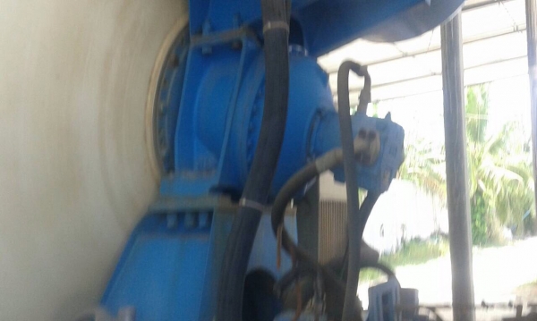 ขายรถบรรทุก 10 ล้อโม่ปูน HINO MEGA 330 แรงม้า รถใหม่ยังไม่จดทะเบียน โม่PMP 7 คิว ราคา 2500000