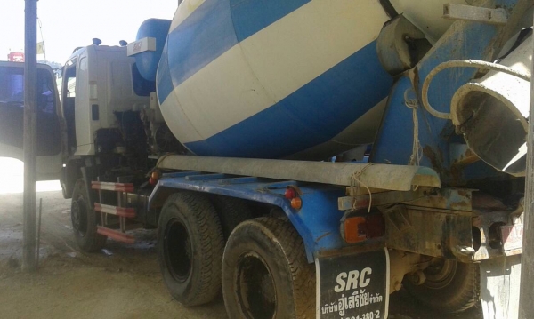 ขายรถบรรทุก 10 ล้อโม่ปูน HINO MEGA 330 แรงม้า รถใหม่ยังไม่จดทะเบียน โม่PMP 7 คิว ราคา 2500000