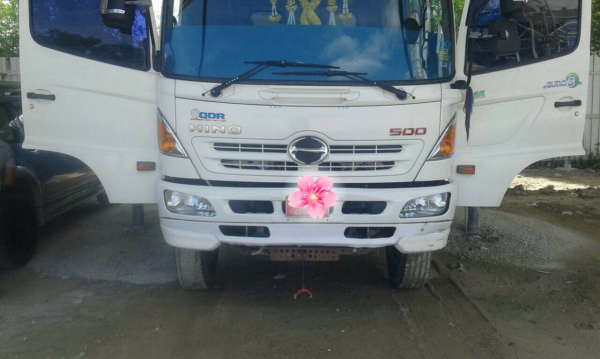 ขายรถบรรทุก 10 ล้อโม่ปูน HINO MEGA 330 แรงม้า รถใหม่ยังไม่จดทะเบียน โม่PMP 7 คิว ราคา 2500000