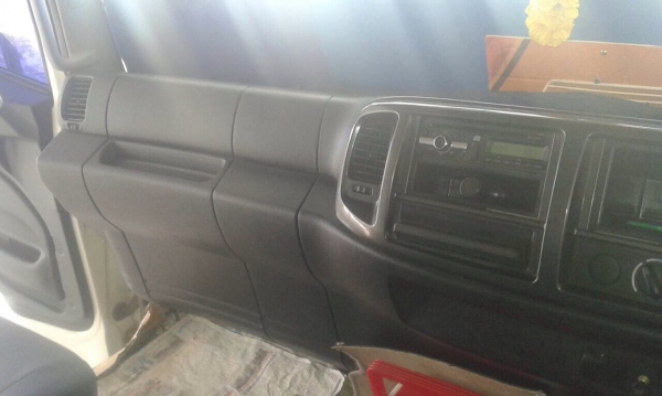 ขายรถบรรทุก 10 ล้อโม่ปูน HINO MEGA 330 แรงม้า รถใหม่ยังไม่จดทะเบียน โม่PMP 7 คิว ราคา 2500000