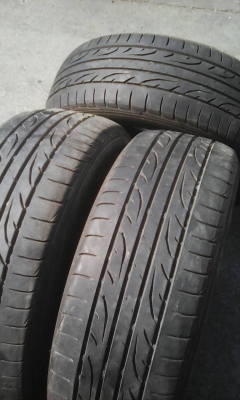 215/60R16 DUNLOP SP SPORT LM704 ปี14 มี 3 เส้น tel.081-427-3941 ไิอดีไลน์ autobot107 215/60R16 DUNLOP SP SPORT LM704 ปี14 มี 3 เส้น tel.081-427-3941 ไิอดีไลน์ autobot107