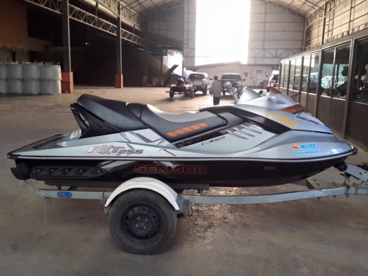 ขาย seadoo rxt255 ค้าบ  110 ชม. เรือสมบูรณ์ วิ่งดีมากๆๆๆๆ ไม่เคยลงน้ำเค็ม ไม่จุกจิกเหมือน260  ไม่ต้องกลัวปัญหา ibr คนเล่นเรือจะรู้ค้าบ 300,000 บาท ลงน้ำได้เลย