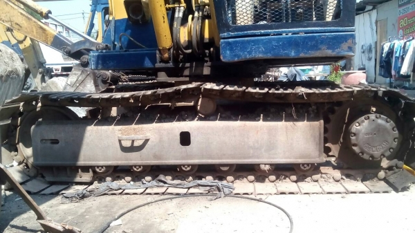 ขายรถแบคโฮ KOMATSU PC100-2 ราคา 350000