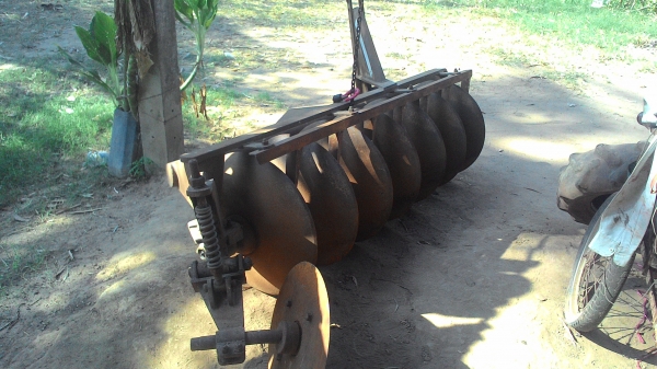 ผาน7ใบใส่รถL45-47ใด้ครับสภาพดีลูกปืนแน่นใบเต็ม