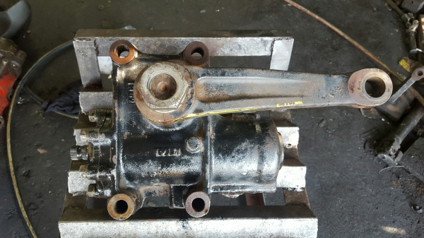 ขายกระปุกพวงมาลัยเพาเวอร์ HINO 3H ขายกระปุกพวงมาลัยเพาเวอร์ HINO 3H