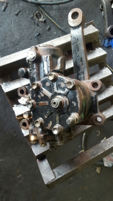 ขายกระปุกพวงมาลัยเพาเวอร์ HINO 3H