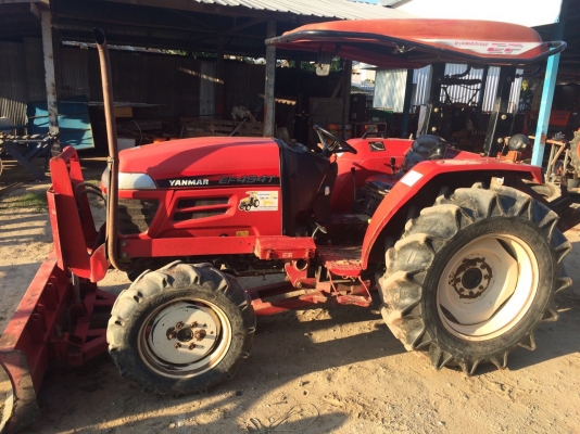 ขายรถไถยันม่าร์49แรงสวยๆ