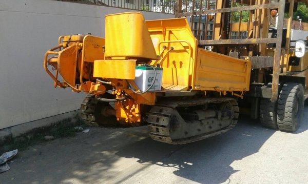 tractor-backhoe จัดส่งรถบรรทุกตะขาบ ดั้มเปอร์ไปใช้ที่จันทบุรี สุดยอดลูกค้ามารับถึงที่ ขอบคุณมากๆๆครับ