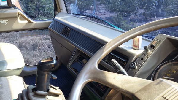 ขายสิบล้อดั๊ม สองเพลา มิตซู TF 6976  สวย ๆ สนใจ  081 7368589