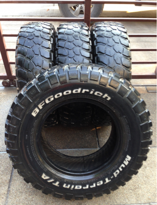 ยาง Mud BF goodrich 245 75 16 พร้อมใช้งาน ราคาไม่แพง