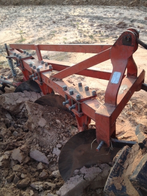 ขายผานบุกเบิก DP 263J   ตราช้าง  สภาพพร้อมใช้.ใส่รุ่น M ขึ้นไป