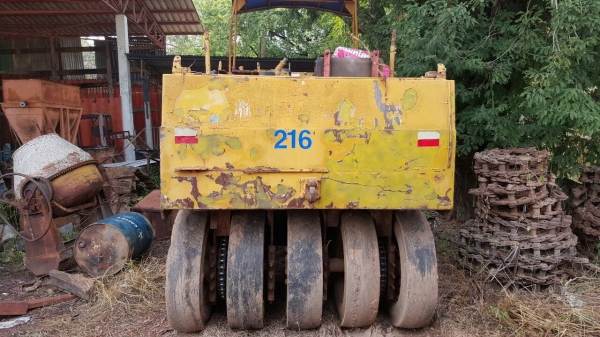 ขาย รถบดล้อยาง 9 ล้อ SAKAI เอกสารเล่มทะเบียนครบ รถพร้อมใช้งาน