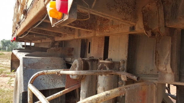 ขายตามสภาพ หางเซมิดั้ม 3 เพลา ยาว 8.50 เมตร อู่ ช ทวี เอกสารเล่มทะเบียนครบ