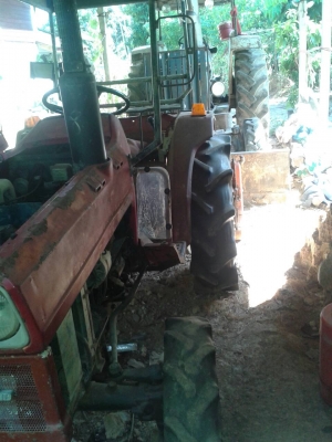 รถไถ่คูโบต้า  สองเพลา  พร้อมใช้งาน ....088 3970475    พงศกร