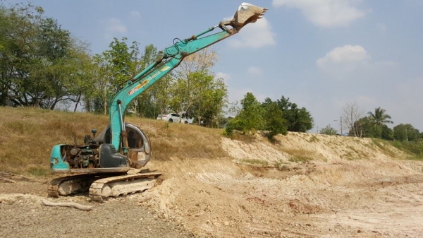 ขายรถขุดแบ็คโค SK120-5มาร์คไฟว์ ไฟฟ้าครบช่วงล่างดี เอวแน่น หน้าจอครบโหมดใช้งานปกติ เอวแน่น บูมสวยเดิม