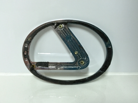 ขายโลโก้ฝาท้ายรถ LEXUS รุ่น RX300 ปี 97-01 ของแท้