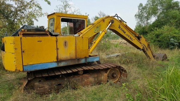 ขายรถขุดแบ็คโค120-1 12HT เครื่องHINO EH100 สภาพทำงานได้มีแอร์