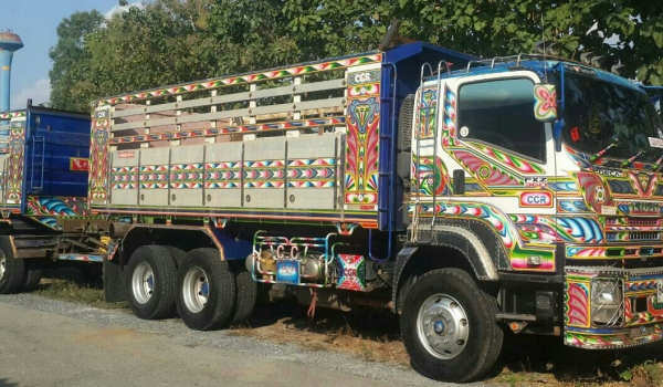 ขายสิบล้อสวยๆ อีซูซุ 360ปี54 แม่ลูก3คาน ดั้มมีเนียม ยาว6.80ม สภาพนางฟ้าสวยจัดเดิมๆพร้อมใช้งาน เล่มทะเบียนพร้อมโอน ขายสิบล้อสวยๆ อีซูซุ 360ปี54 แม่ลูก3คาน ดั้มมีเนียม ยาว6.80ม สภาพนางฟ้าสวยจัดเดิมๆพร้อมใช้งาน เล่มทะเบียนพร้อมโอน