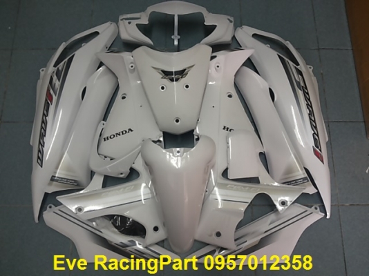 Eve RacingPart รับงานสั่งทำชุดสีมอเตอร์ไซด์