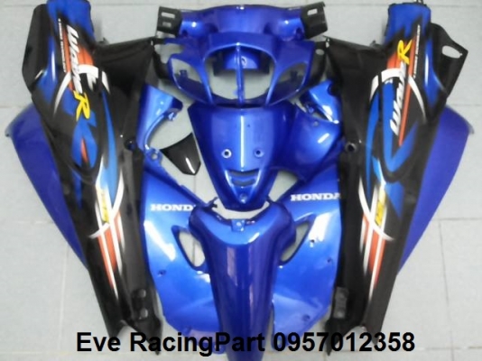 Eve RacingPart รับงานสั่งทำชุดสีมอเตอร์ไซด์