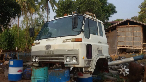 ขาย  หัวเก๋งอีซูซุ. JcMสภาพดีกระจกมีครบ