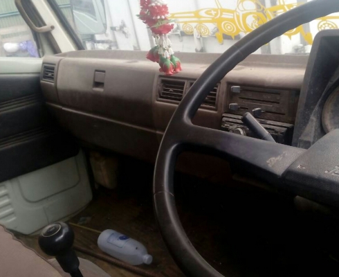 หกล้อ ฮีโน่ KM 777 ดั้มค็อกเกษตร ยาว4.30ม สภาพดีสวยๆพร้อมใช้ ทะเบียนพร้อมโอน หกล้อ ฮีโน่ KM 777 ดั้มค็อกเกษตร ยาว4.30ม สภาพดีสวยๆพร้อมใช้ ทะเบียนพร้อมโอน