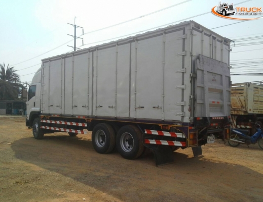 ขาย 10ล้อตู้แห้ง10บาน/ติดตั้งลิฟท์ขนถ่ายสินค้า/รุ่น FVM/300 แรงม้า/ยาว 7.6ม./ปี57