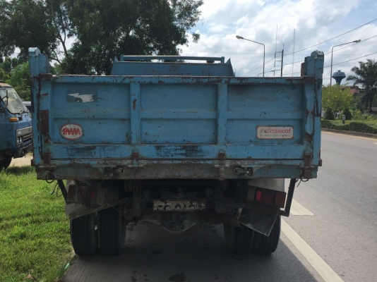 ขายรถบรรทุก 6 ล้อดัมพ์ ISUZU NPR 120 แรงม้าปี 2539 ราคา 420000