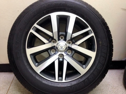 ยางใหม่ ป้ายแดง ขอบ18 บริจสโตน 265-60-18 เส้นละ 5,500 บาท ยางใหม่ ป้ายแดง ขอบ18 บริจสโตน 265-60-18 เส้นละ 5,500 บาท