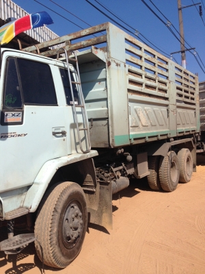 ขายรถบรรทุก 18 ล้อพ่วงแม่ลุกดัมพ์ ISUZU ROCKY 240 แรงม้านางฟ้าแท้ ลูกพ่วงสามมิตร 2 เพลา ราคา 1400000