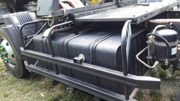 ขายรถบรรทุก 10 ล้อหัวลาก HINO MEGA 251 แรงม้าปี 2553 หางพื้นเรียบ 3 เพลา ราคา 1750000