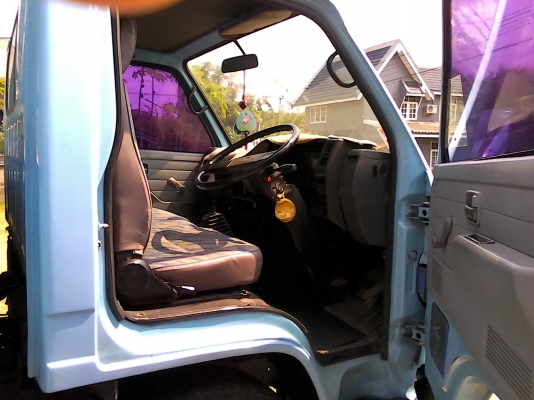 ขาย 4 ล้อกลาง