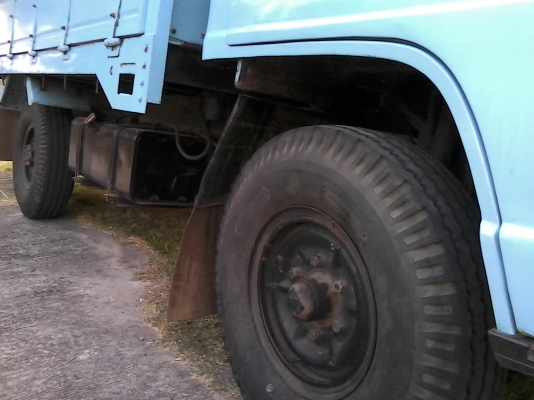 ขาย 4 ล้อกลาง