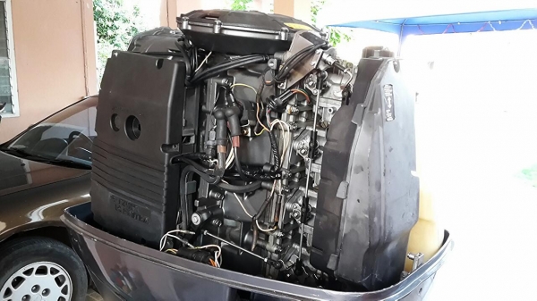 ขาย  suzuki DT115/2st  มี trim  พร้อมคอนโทรล พร้อมใช้