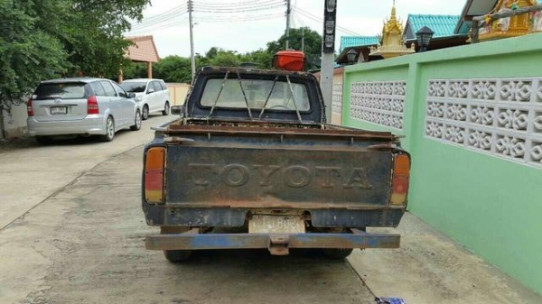 กระบะโตโยต้า RN 20 กระบะโตโยต้า RN 20