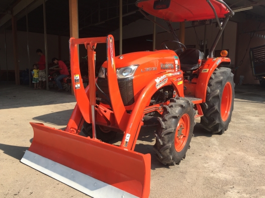 ขายรถไถคูโบต้า L3608 พร้อม อุปกรณ์ ใบมีดคานบน และผานพรวน. รถสภาพสวยพร้อมใช้งาน. รถใช้งานในไร่ค่ะ. ขายๆราคา298000 บาทสนใจโทร081-9136451. หรือทาง line bow6451 ขอดูภาพเพิ่มเติมได้ค่ะ. #มีบริการจัดส่งให้ฟรีทั่วประเทศ ขายรถไถคูโบต้า L3608 พร้อม อุปกรณ์ ใบมีดคานบน และผานพรวน. รถสภาพสวยพร้อมใช้งาน. รถใช้งานในไร่ค่ะ. ขายๆราคา298000 บาทสนใจโทร081-9136451. หรือทาง line bow6451 ขอดูภาพเพิ่มเติมได้ค่ะ. #มีบริการจัดส่งให้ฟรีทั่วประเทศ